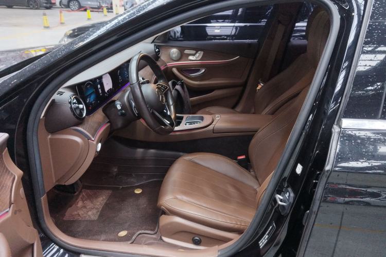 Used Mercedes-Benz E-Class 2023 Updated E 300 L Fashion Edition Left Front Seat