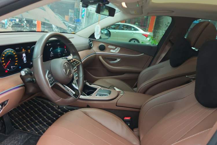 Used Mercedes-Benz E-Class 2023 Updated E 300 L Fashion Edition Left Front Seat
