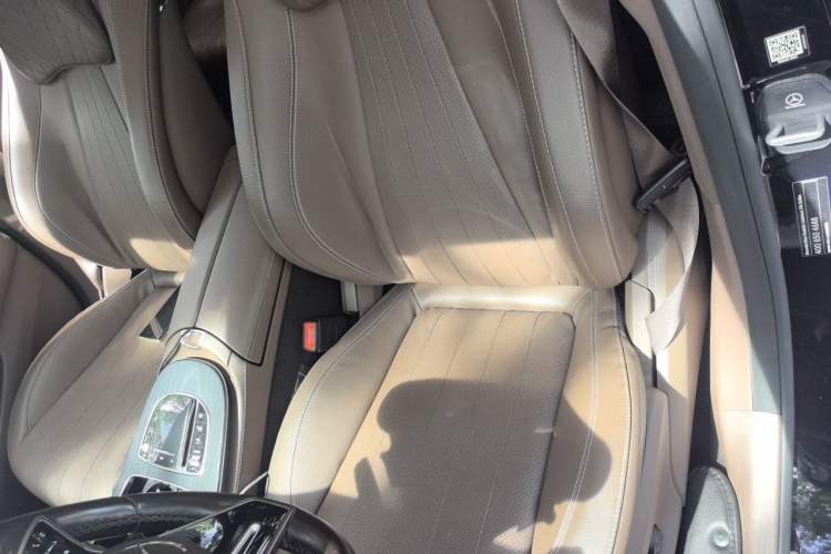Used Mercedes-Benz E-Class 2023 Updated E 300 L Luxury Edition Left Front Seat