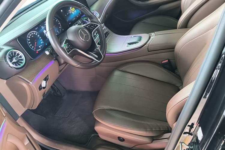 Used Mercedes-Benz E-Class 2023 E 300 L Luxury Model Left Front Seat