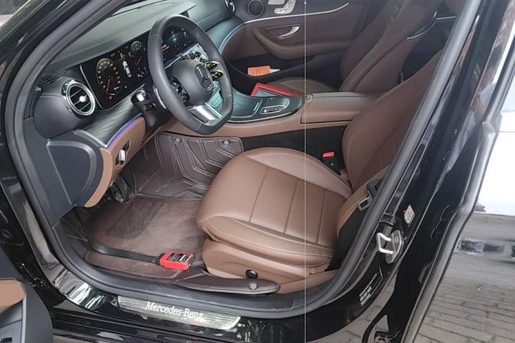 Used Mercedes-Benz E-Class 2023 Restyled E 300 L Sporty and Stylish Edition Left Front Seat
