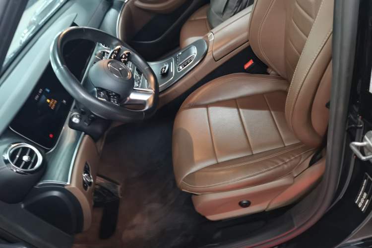 Used Mercedes-Benz E-Class 2023 Restyled E 300 L Sporty and Stylish Edition Left Front Seat