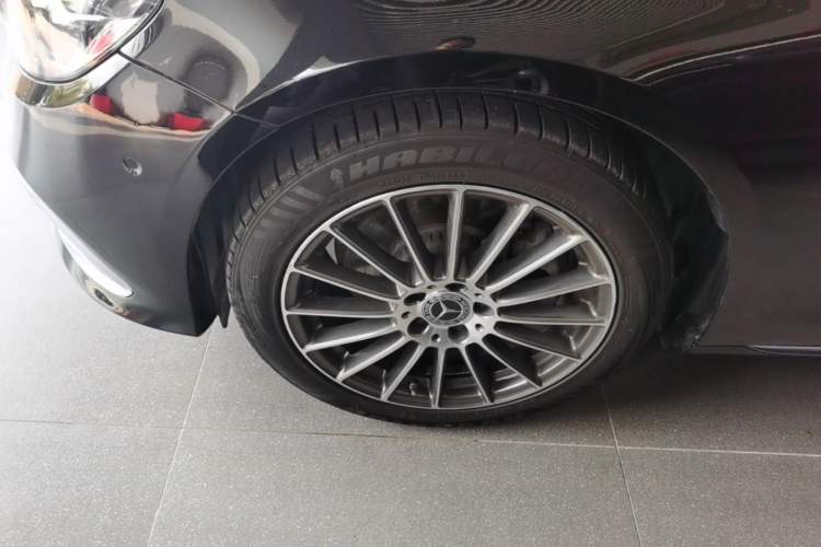 Used Mercedes-Benz E-Class 2023 Facelift E 260 L Left Front Wheel Hub