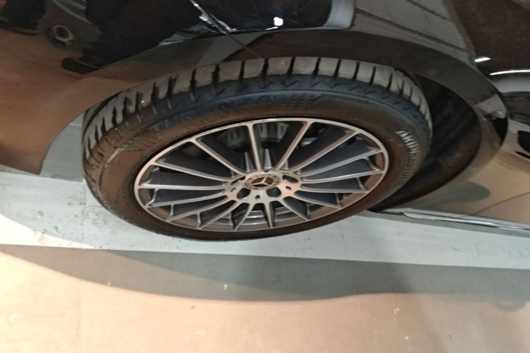 Used Mercedes-Benz E-Class 2023 E 260 L Left Front Wheel Hub