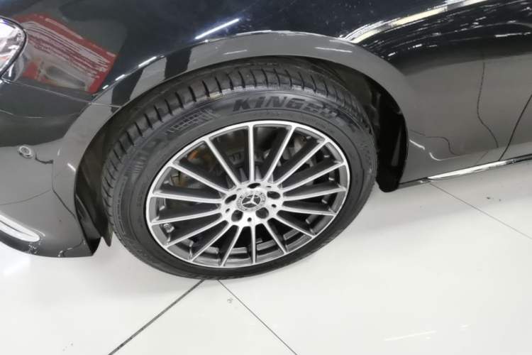 Used Mercedes-Benz E-Class 2023 E 260 L Left Front Wheel Hub