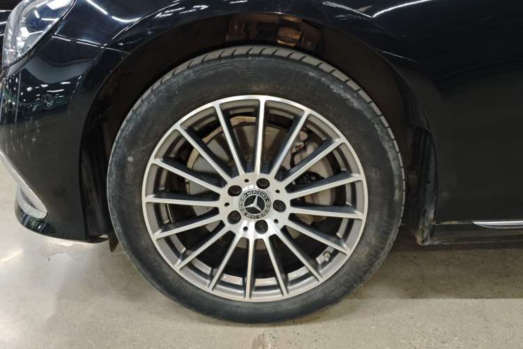 Used Mercedes-Benz E-Class 2023 Facelift E 260 L Left Front Wheel Hub