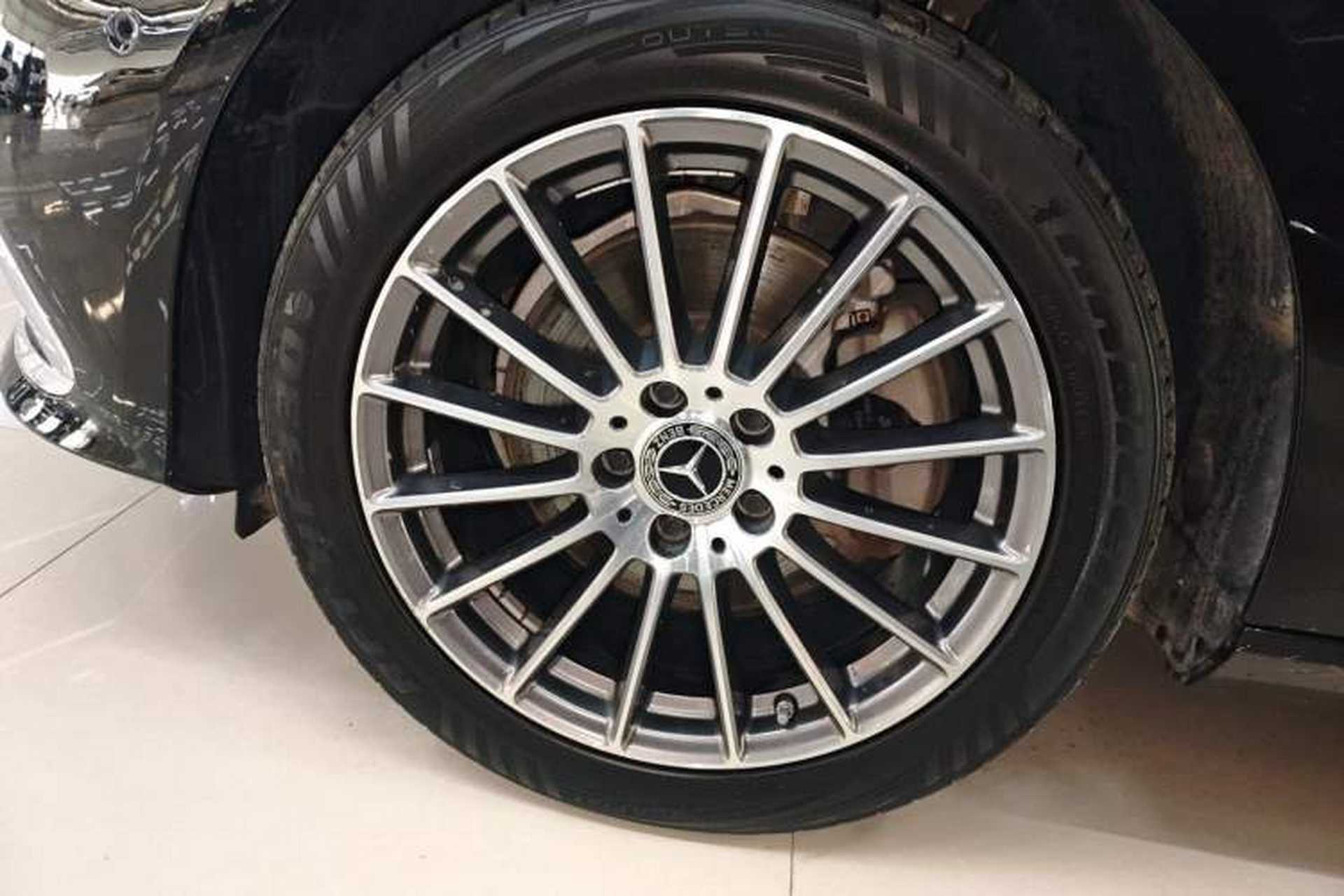 Used Mercedes-Benz E-Class 2023 E 260 L Left Front Wheel Hub