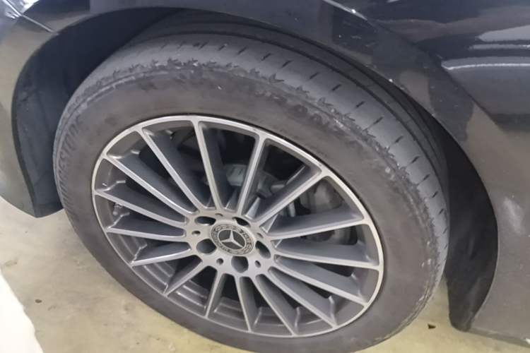 Used Mercedes-Benz E-Class 2023 E 260 L Left Front Wheel Hub