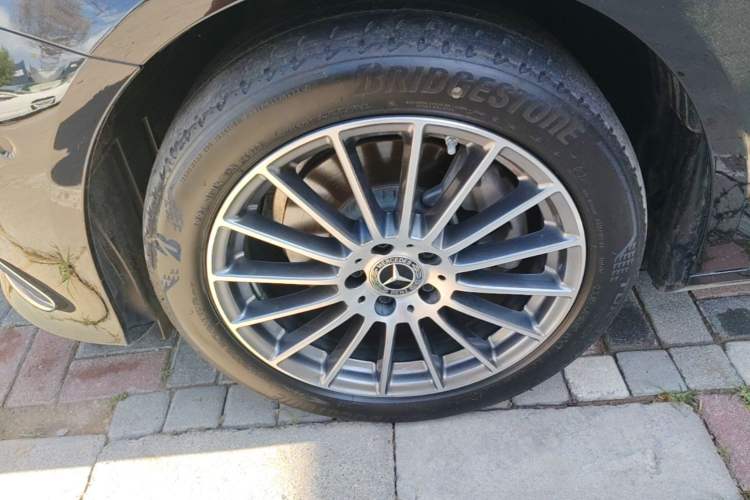 Used Mercedes-Benz E-Class 2023 Facelift E 260 L Left Front Wheel Hub