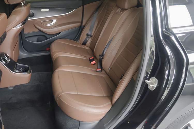 Used Mercedes-Benz E-Class 2023 E 260 L Sport Edition Left Rear Seat