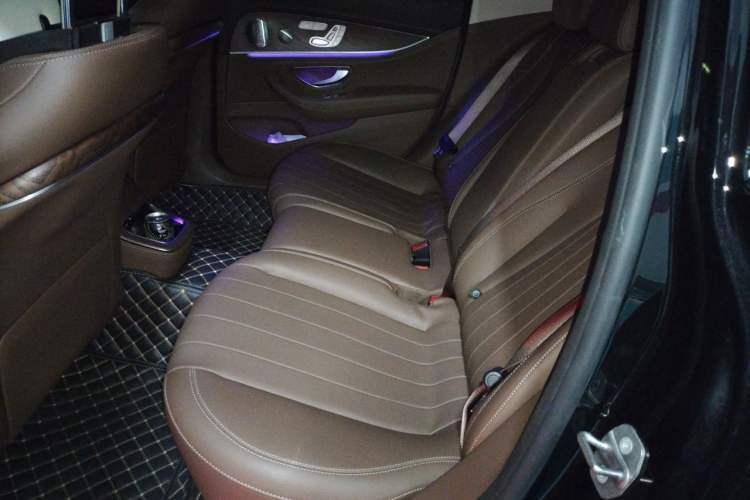 Used Mercedes-Benz E-Class 2023 E 300 L Luxury Model Left Rear Seat