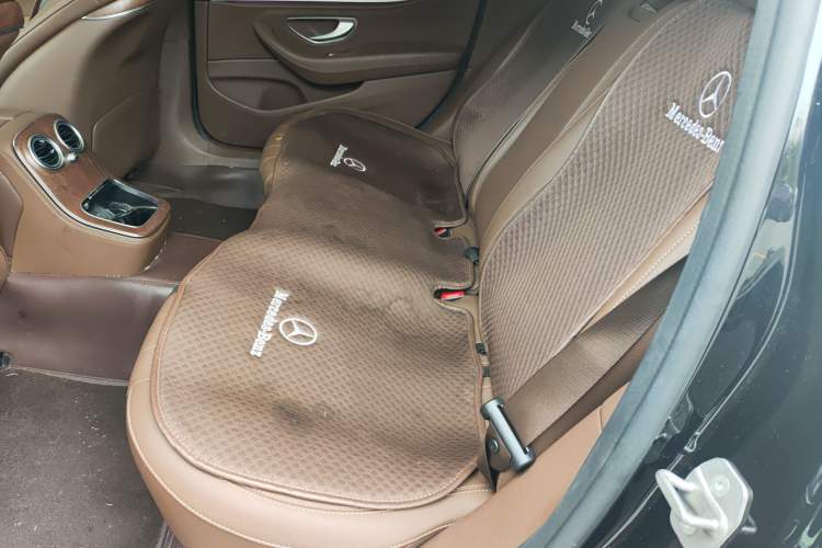 Used Mercedes-Benz E-Class 2023 E 300 L Luxury Model Left Rear Seat