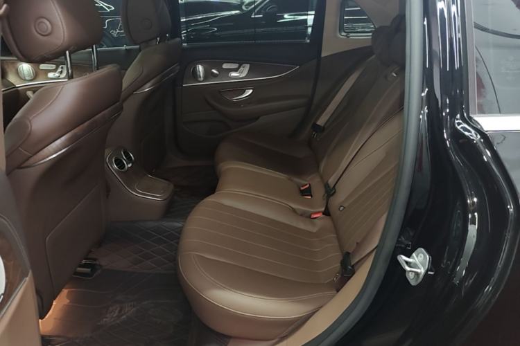 Used Mercedes-Benz E-Class 2023 E 300 L Luxury Model Left Rear Seat