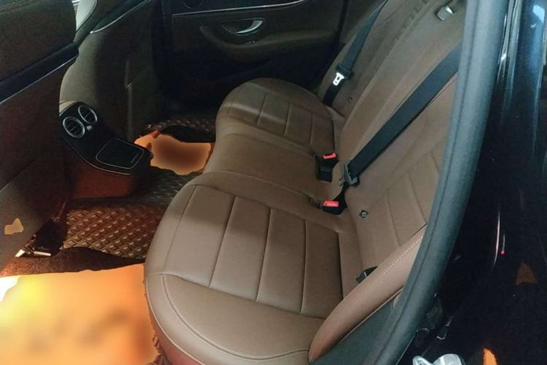 Used Mercedes-Benz E-Class 2023 E 300 L Sporty and Stylish Model Left Rear Seat