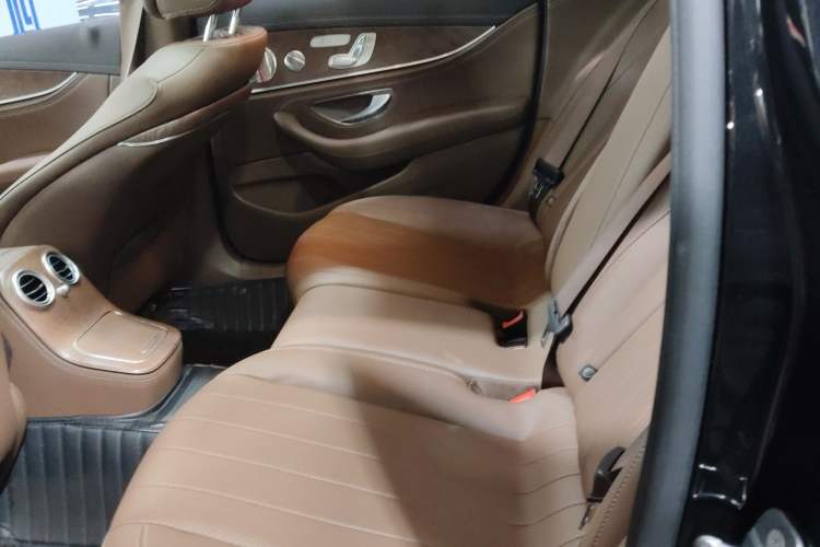 Used Mercedes-Benz E-Class 2023 E 300 L Luxury Model Left Rear Seat
