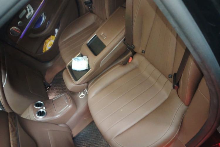 Used Mercedes-Benz E-Class 2023 Updated E 300 L Luxury Edition Left Rear Seat