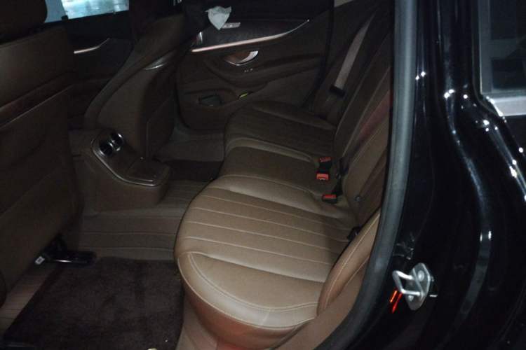 Used Mercedes-Benz E-Class 2023 E 260 L Left Rear Seat