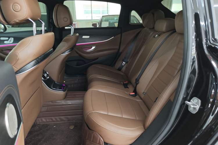 Used Mercedes-Benz E-Class 2023 Restyled E 300 L Sporty and Stylish Edition Left Rear Seat