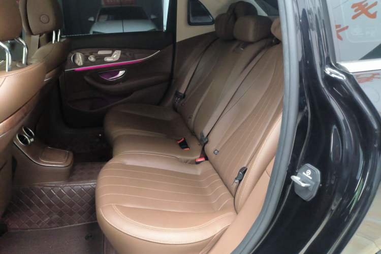 Used Mercedes-Benz E-Class 2023 Updated E 300 L Luxury Edition Left Rear Seat