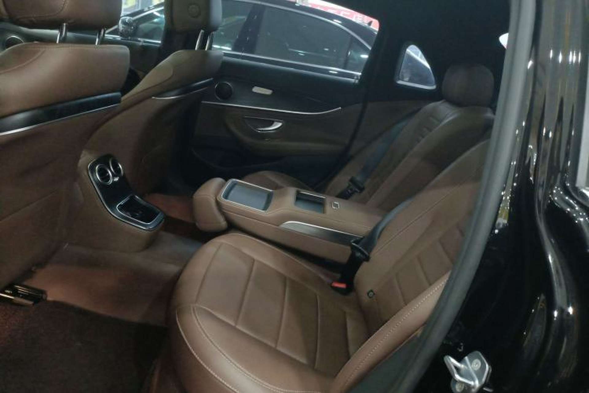 Used Mercedes-Benz E-Class 2023 Restyled E 300 L Sporty and Stylish Edition Left Rear Seat