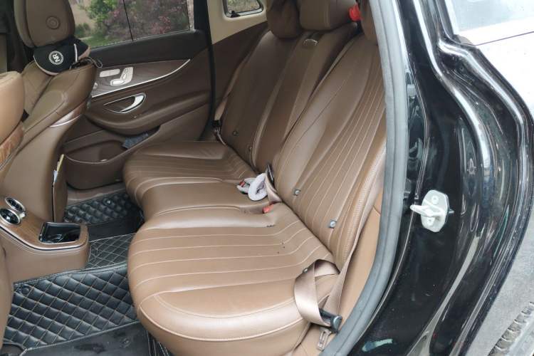 Used Mercedes-Benz E-Class 2023 E 300 L Luxury Model Left Rear Seat