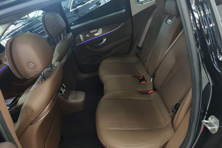 Used Mercedes-Benz E-Class 2023 Updated E 300 L Luxury Edition Left Rear Seat