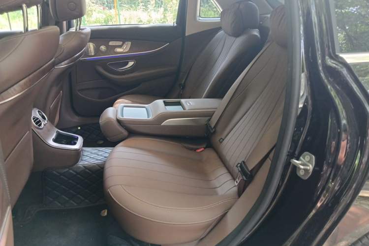 Used Mercedes-Benz E-Class 2023 E 300 L Luxury Model Left Rear Seat