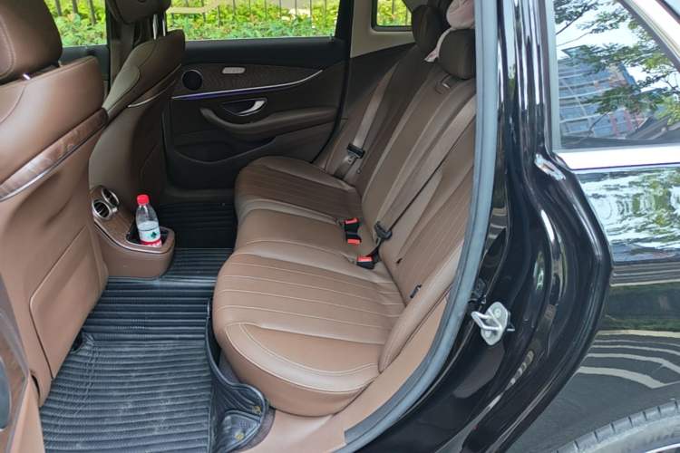 Used Mercedes-Benz E-Class 2023 E 260 L Sport Edition Left Rear Seat