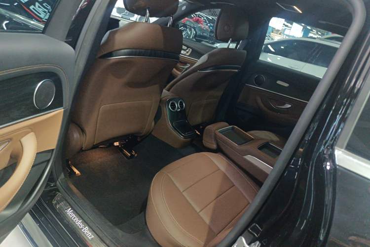 Used Mercedes-Benz E-Class 2023 Restyled E 300 L Sporty and Stylish Edition Left Rear Seat