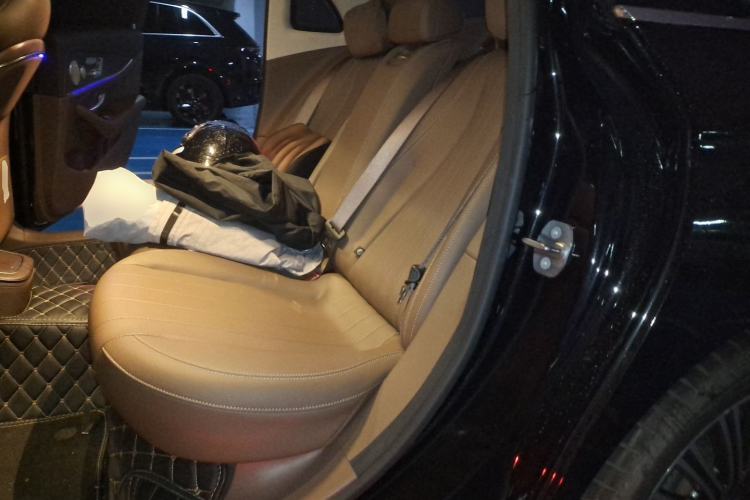 Used Mercedes-Benz E-Class 2023 E 300 L Luxury Model Left Rear Seat