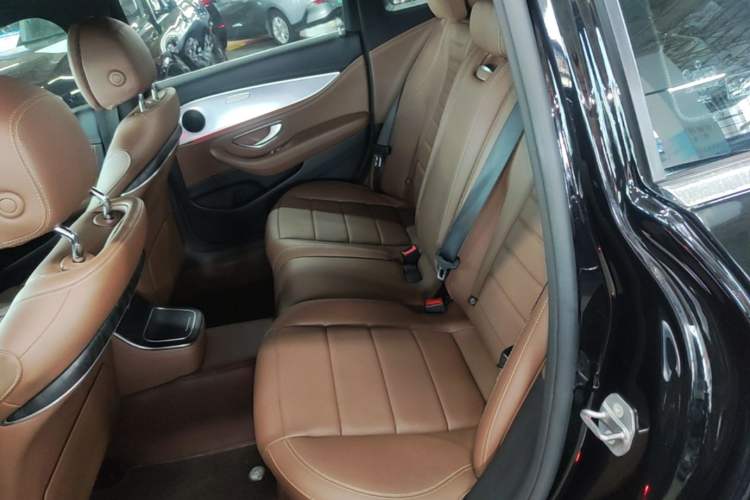 Used Mercedes-Benz E-Class 2023 E 260 L Sport Edition Left Rear Seat