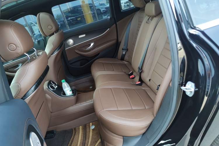 Used Mercedes-Benz E-Class 2023 Restyled E 260 L Sport Edition Left Rear Seat