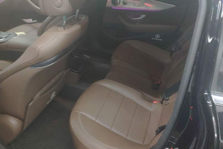 Used Mercedes-Benz E-Class 2023 Restyled E 300 L Sport Luxury Edition Left Rear Seat