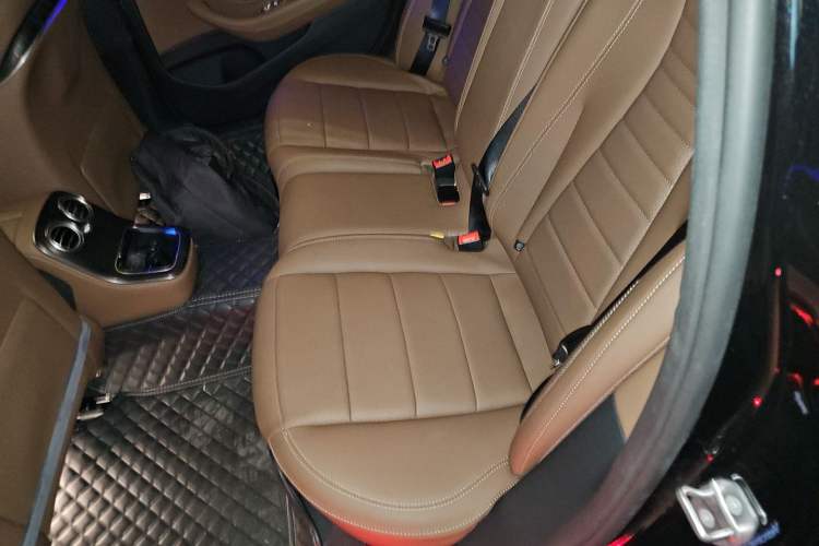 Used Mercedes-Benz E-Class 2023 E 300 L Sporty and Stylish Model Left Rear Seat