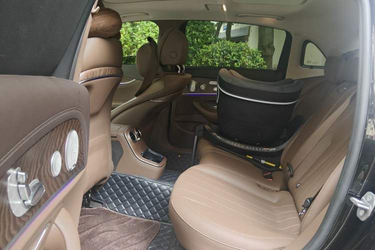 Used Mercedes-Benz E-Class 2023 E 300 L Luxury Model Left Rear Seat