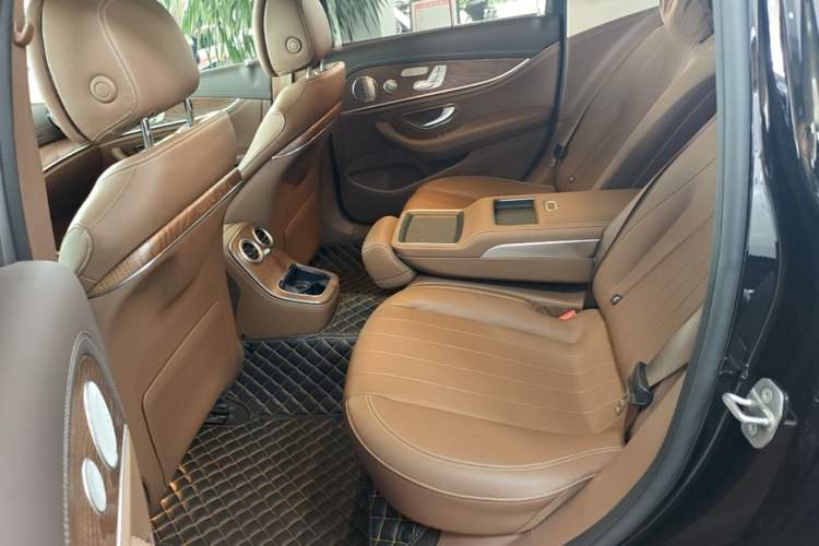 Used Mercedes-Benz E-Class 2023 E 300 L Luxury Model Left Rear Seat