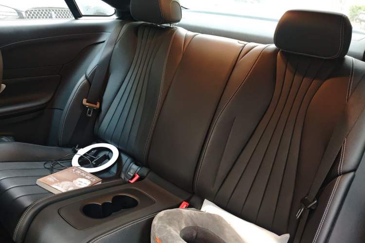 Used Mercedes-Benz E-Class 2023 E 260 Coupe Left Rear Seat