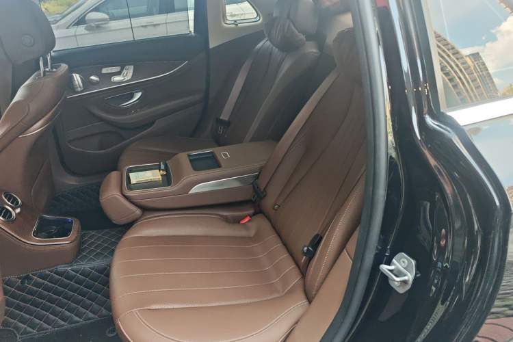 Used Mercedes-Benz E-Class 2023 E 300 L Luxury Model Left Rear Seat