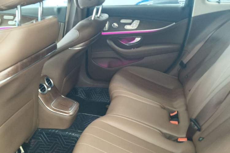 Used Mercedes-Benz E-Class 2023 Updated E 300 L Luxury Edition Left Rear Seat