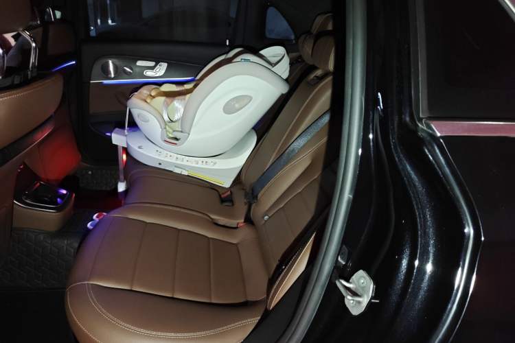 Used Mercedes-Benz E-Class 2023 E 300 L Sport Luxury Edition Left Rear Seat