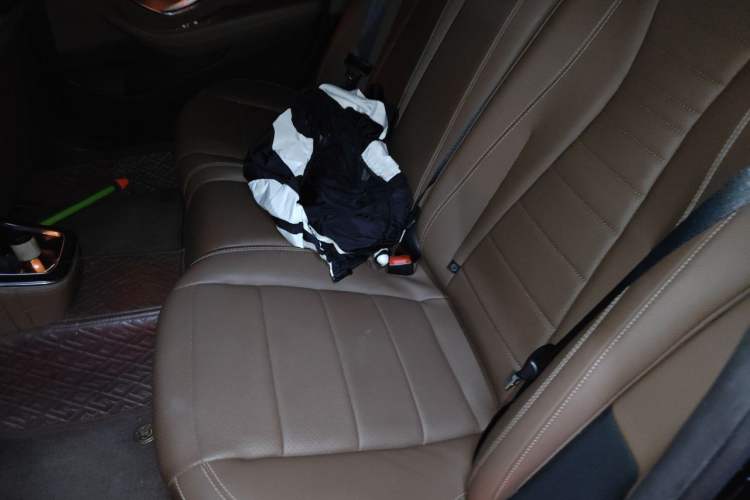 Used Mercedes-Benz E-Class 2023 E 300 L Stylish Model Left Rear Seat