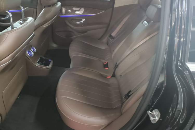 Used Mercedes-Benz E-Class 2023 E 300 L Luxury Model Left Rear Seat