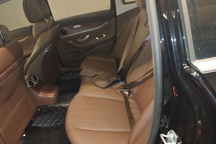 Used Mercedes-Benz E-Class 2023 Facelift E 260 L Left Rear Seat