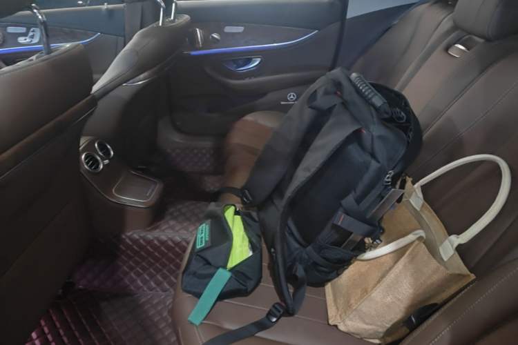 Used Mercedes-Benz E-Class 2023 Updated E 300 L Fashion Edition Left Rear Seat