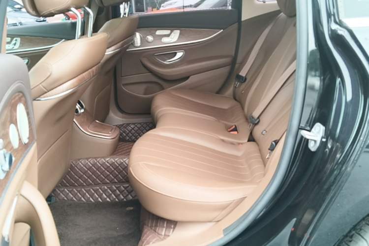 Used Mercedes-Benz E-Class 2023 E 300 L Luxury Model Left Rear Seat