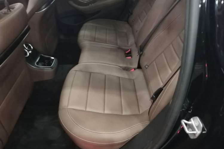 Used Mercedes-Benz E-Class 2023 Restyled E 300 L Sport Luxury Edition Left Rear Seat