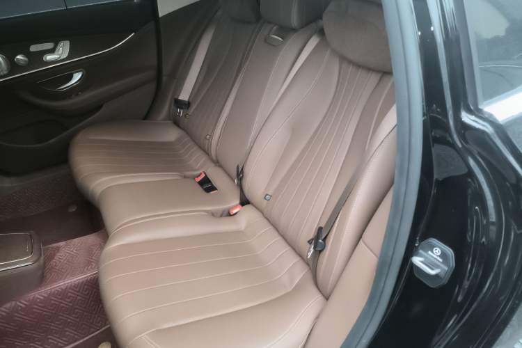 Used Mercedes-Benz E-Class 2023 Updated E 300 L Luxury Edition Left Rear Seat