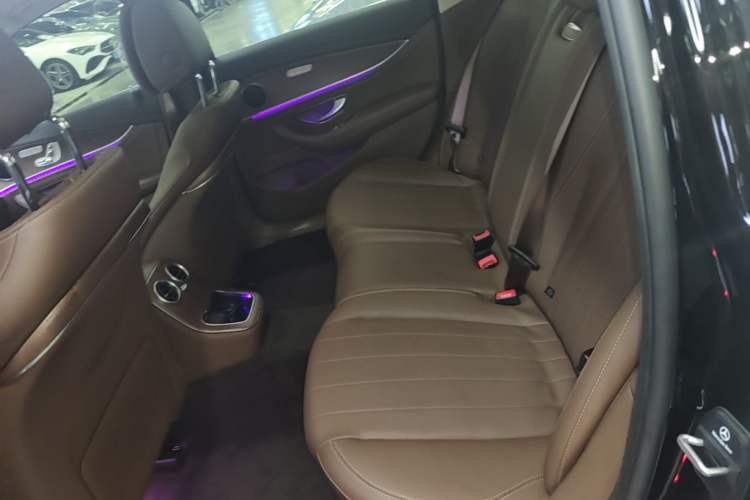 Used Mercedes-Benz E-Class 2023 Updated E 300 L Fashion Edition Left Rear Seat