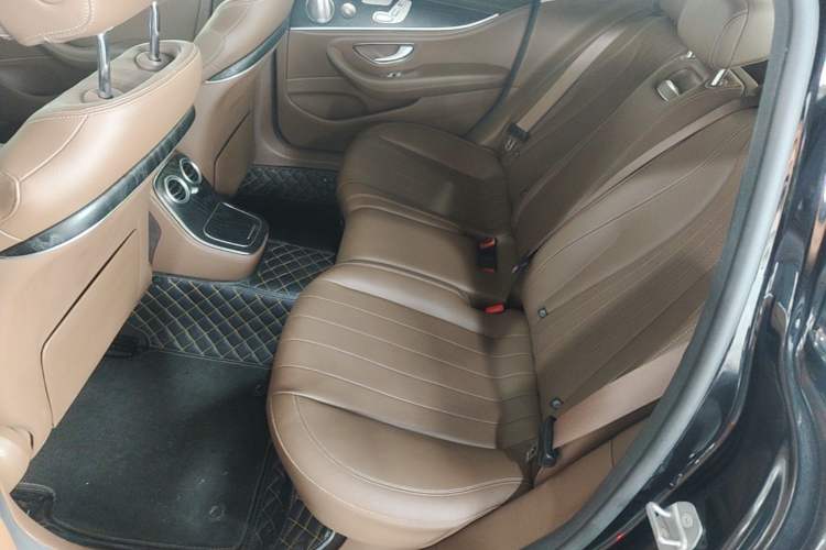 Used Mercedes-Benz E-Class 2023 E 300 L Luxury Model Left Rear Seat