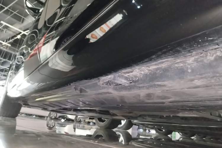 Used Mercedes-Benz E-Class 2023 Facelift E 260 L Left Side Sill